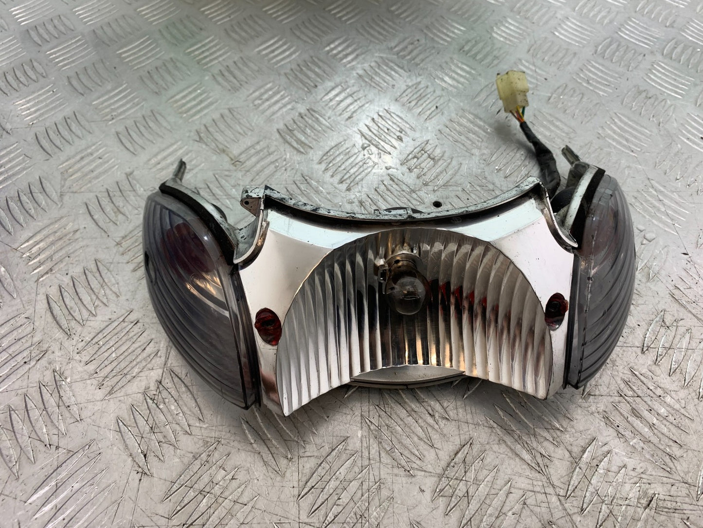 HONDA CBF600 CBF 600 REAR LIGHT  YEAR 2004 -07 (CMB1247)