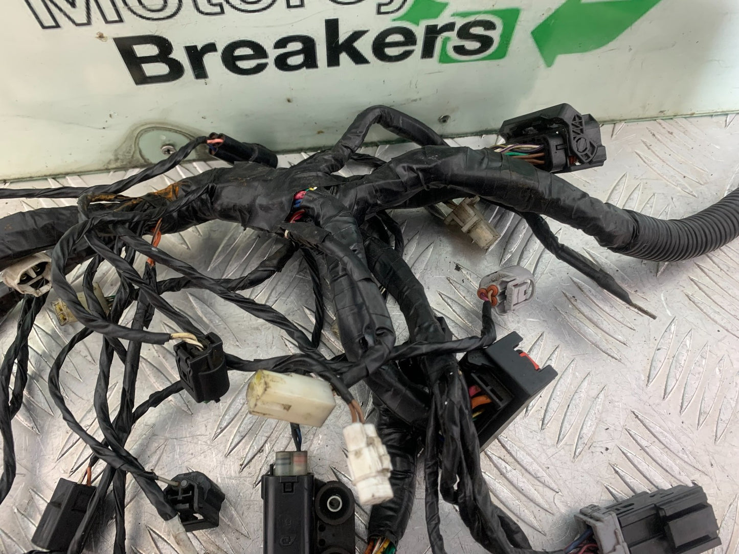 KTM 690 DUKE R LC4 WIRING LOOM HARNESS YEAR 2012-2015  (CMB1180)