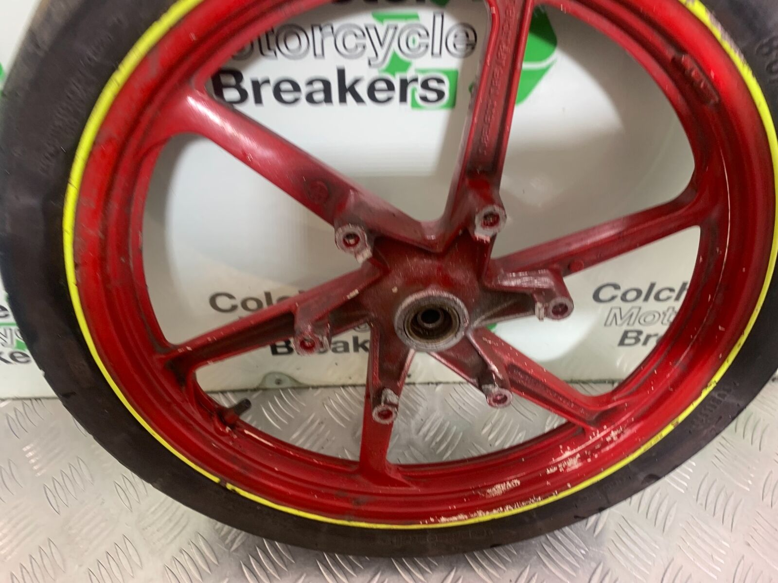 HONDA CBR125 CBR 125 FRONT WHEEL  YEAR 2004-06  (CMB1040)