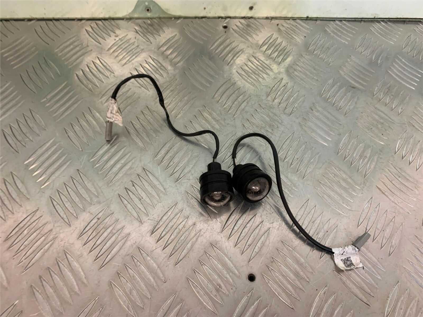 ROYAL ENFIELD 350 CLASSIC FRONT INDICATORS   YEAR 2022 (STOCK 967)