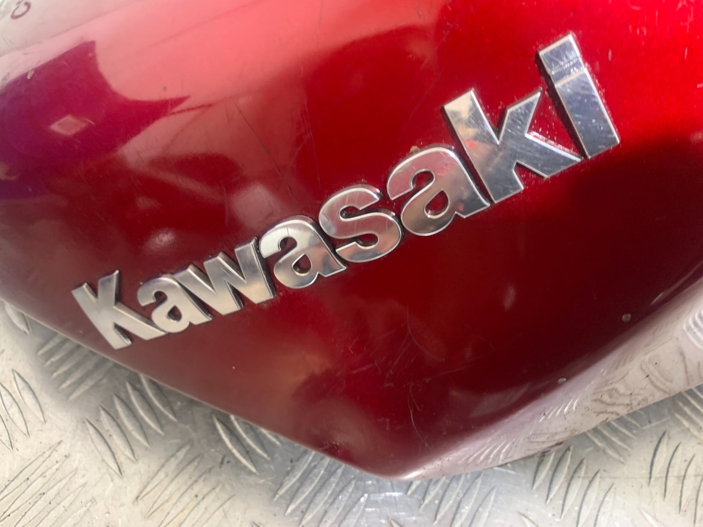 KAWASAKI ZZR1100 D PETROL TANK   YEAR 1993-2001 (CMB1164)
