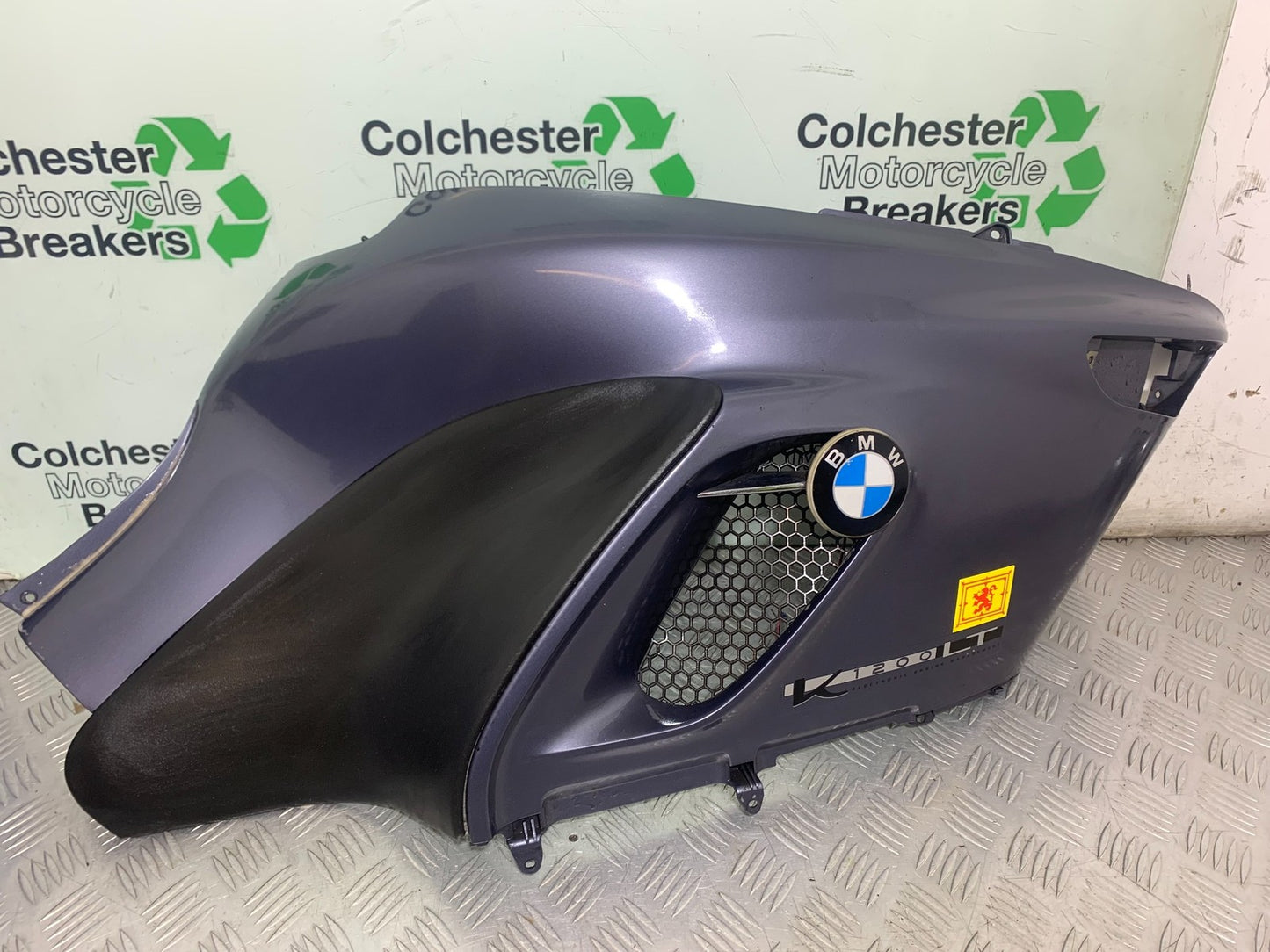 BMW K1200 K 1200 LT RIGHT FAIRING PANEL   YEAR 1999-07 (CMB1271)