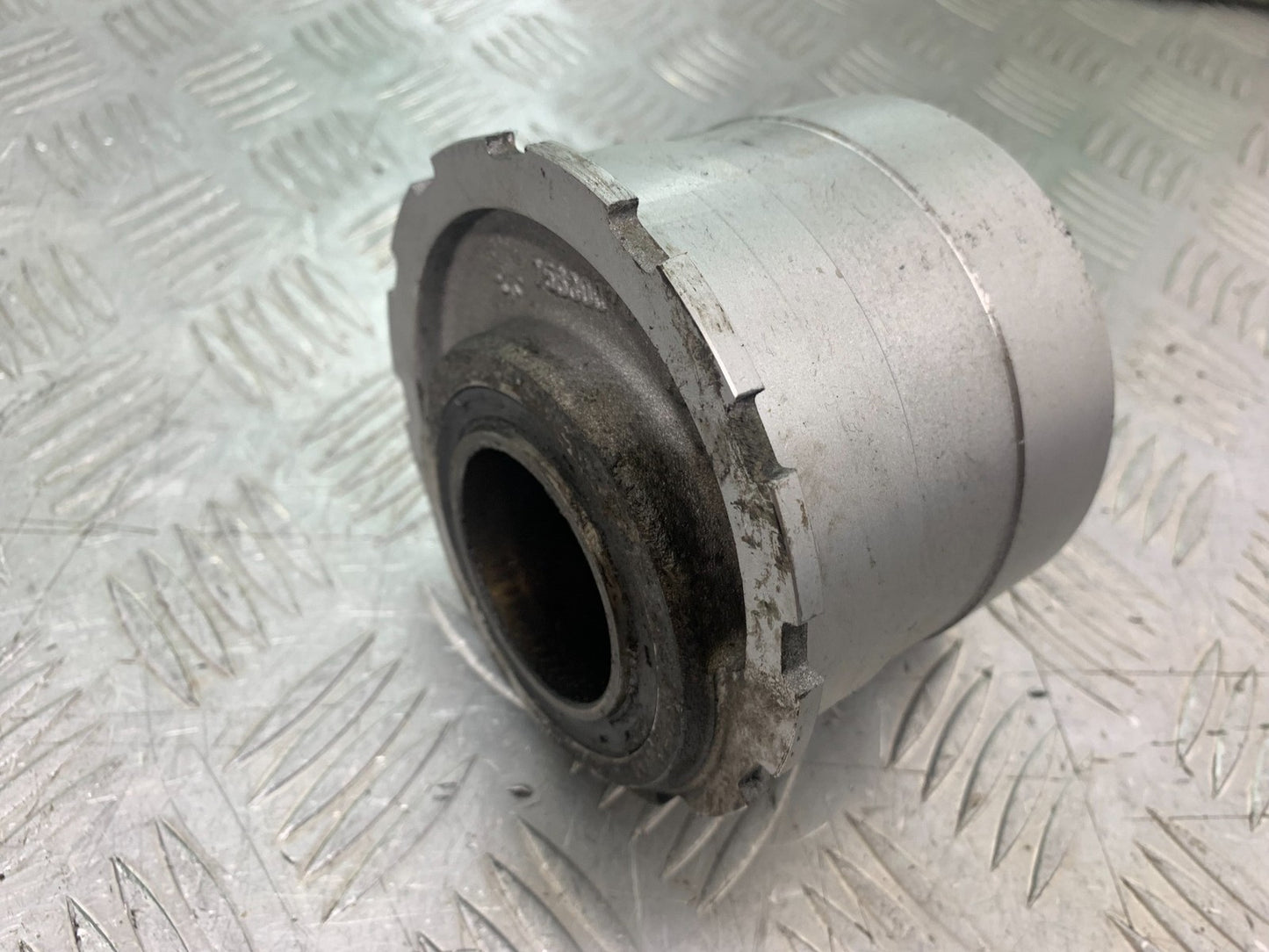 DUCATI 1198 S ECCCENTRIC REAR HUB   YEAR 2009-2011 (CMB1219)