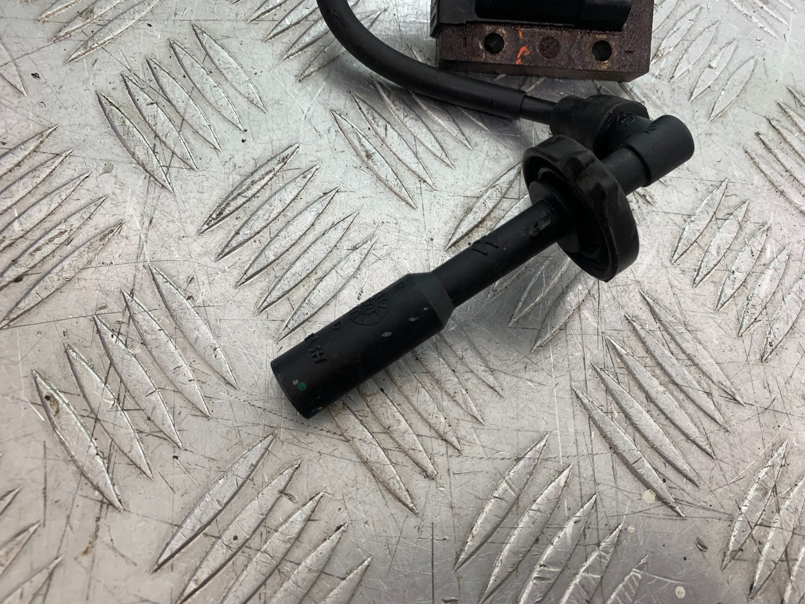 KTM DUKE 125 COIL AND CAP   YEAR 2017-2022 (CMB1274)