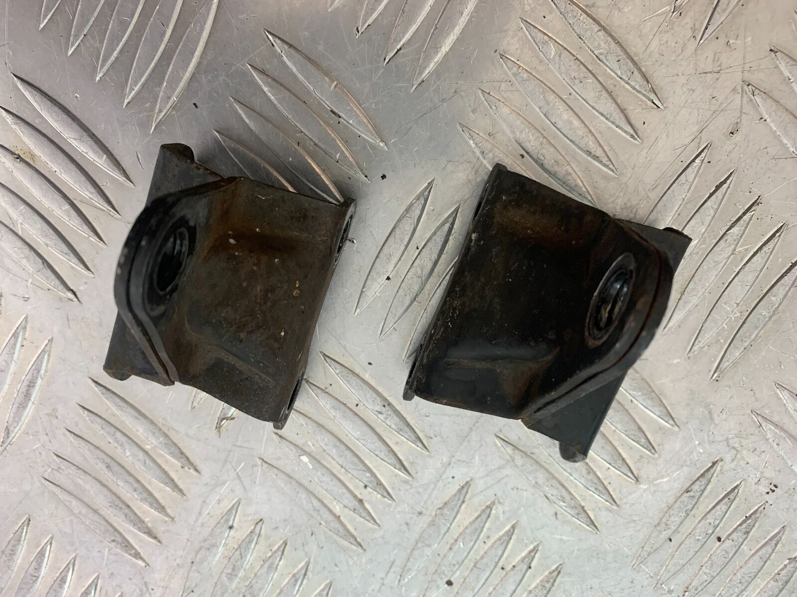 YAMAHA XS1100 MIDNIGHT SPECIAL FRAME BRACKETS  YEAR 1980-1982 (CMB1122)