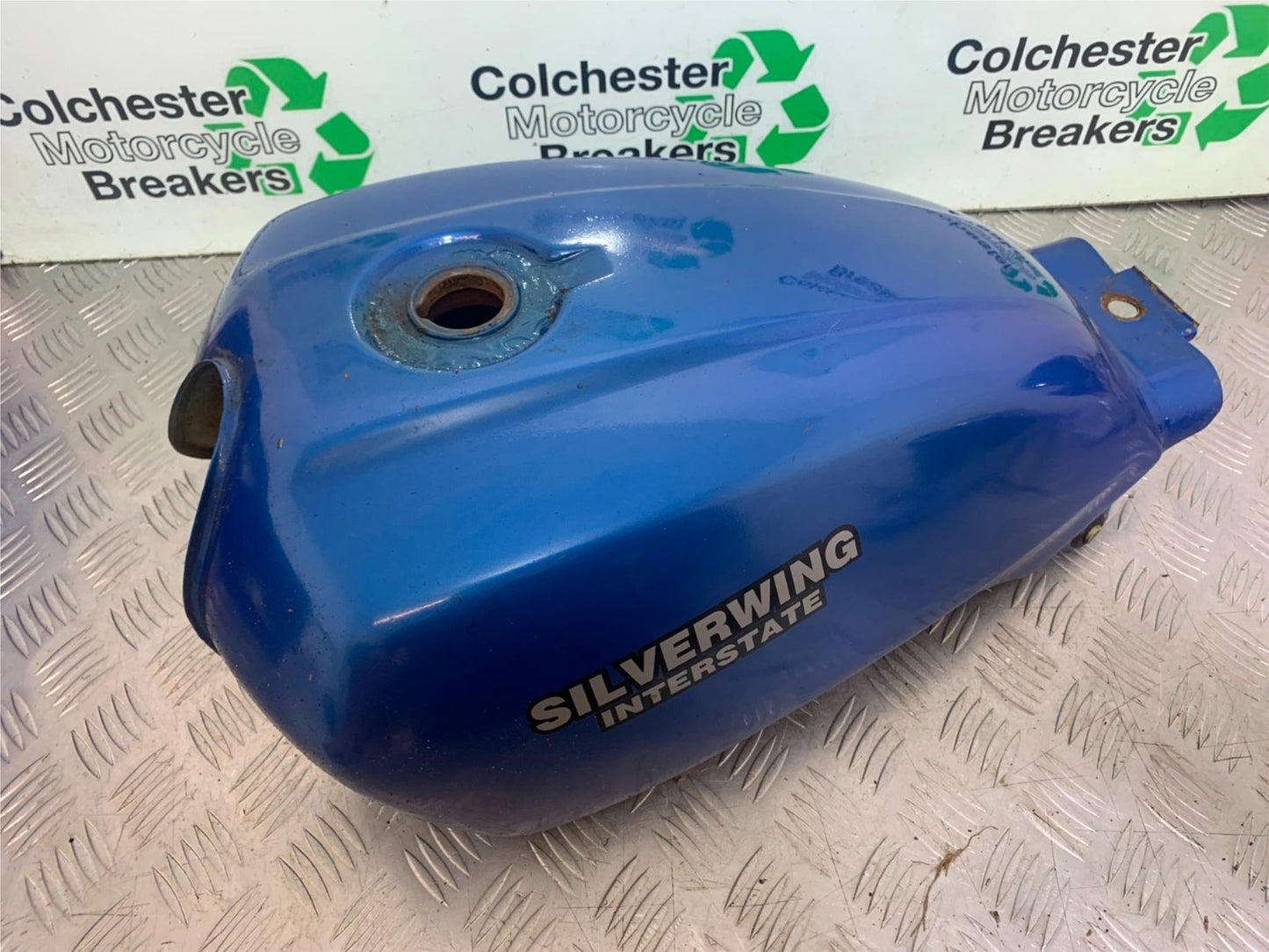 HONDA GL500 GL 500 SILVERWING PETROL TANK    YEAR 1981-82 (CMB1168)