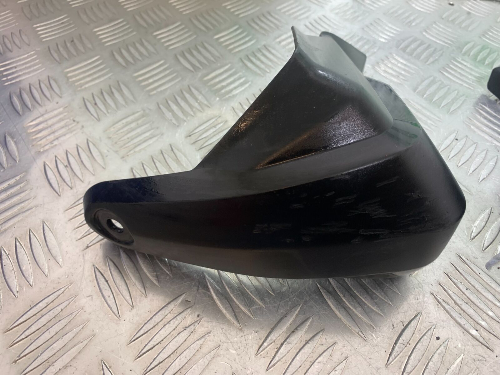 TRIUMPH TIGER 800 HAND GUARDS YEAR 2011-2014 (CMB1113)