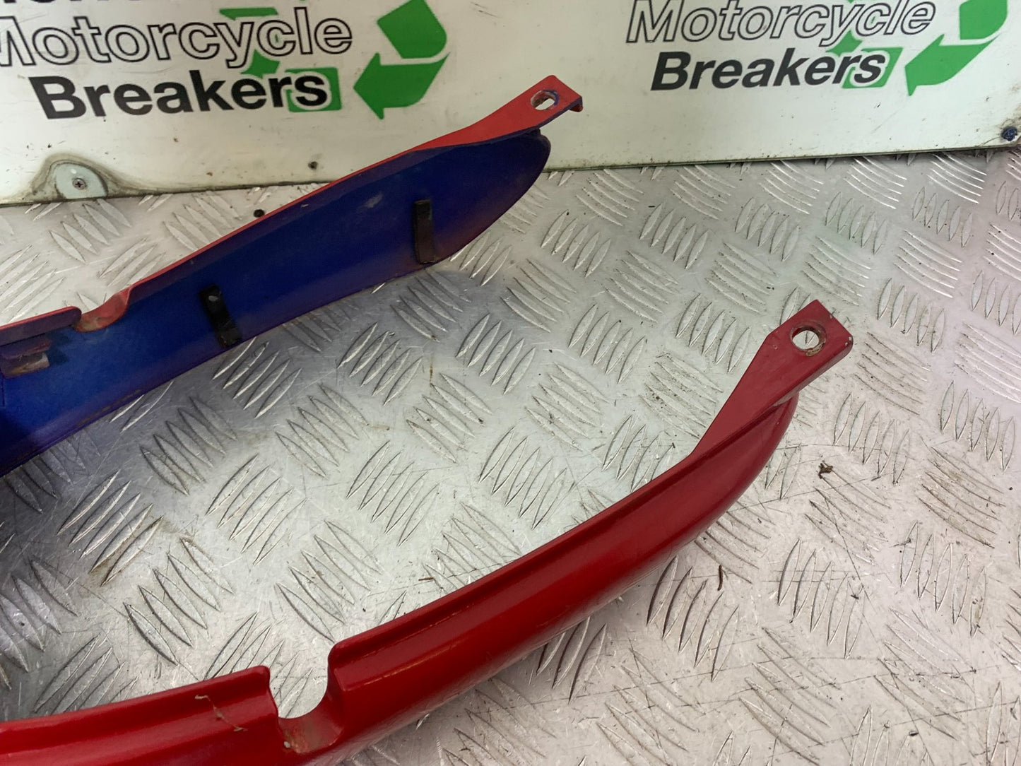 HONDA CG125 CG 125 TAIL PIECE  YEAR 1998-2000 (CMB1282)