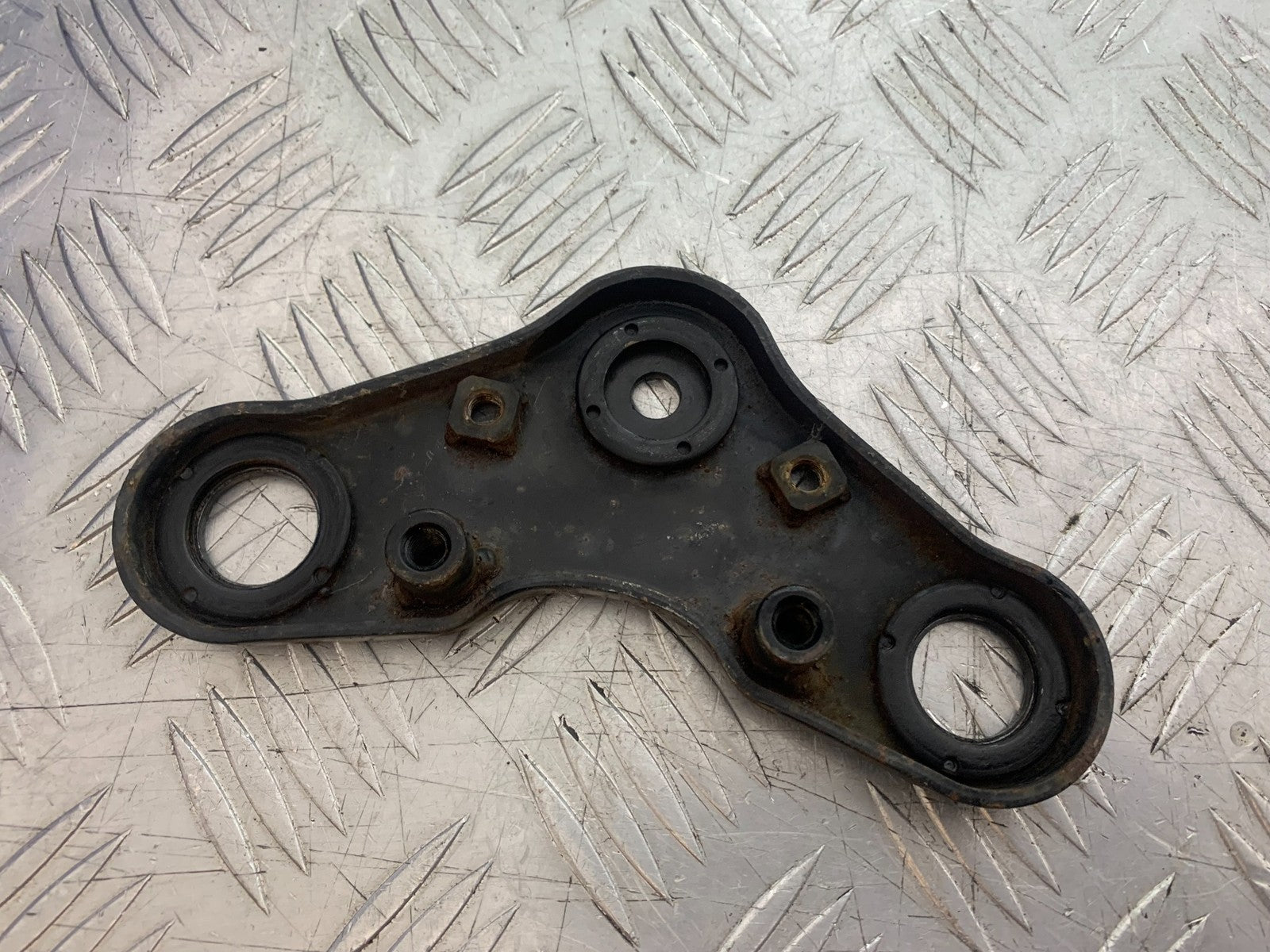 SUZUKI GP100 GP 100 TOP YOKE   YEAR 1978-1988 (CMB1259)