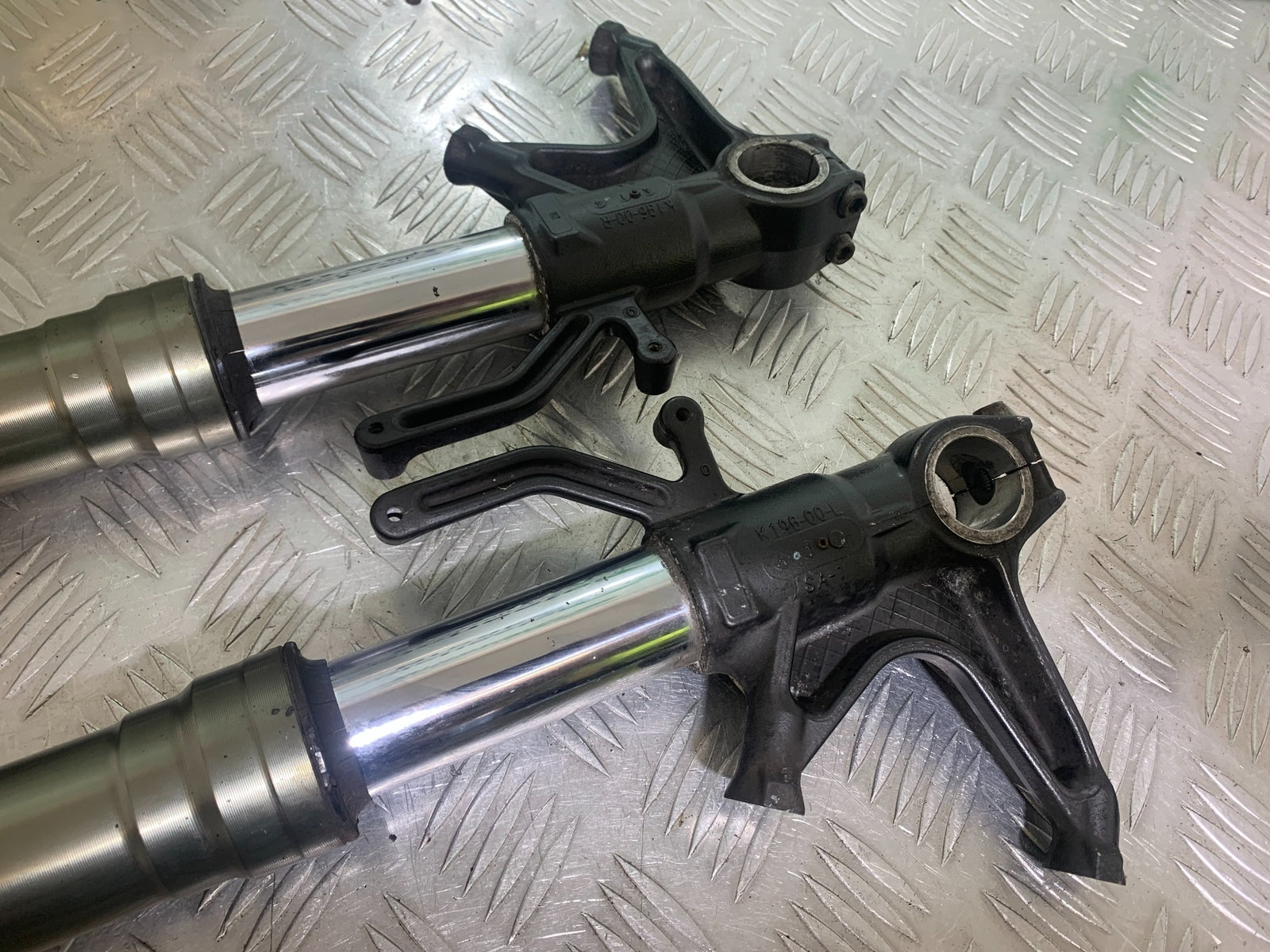 KAWASAKI ZX6R FORKS YEAR 2009-2012 (CMB1136)
