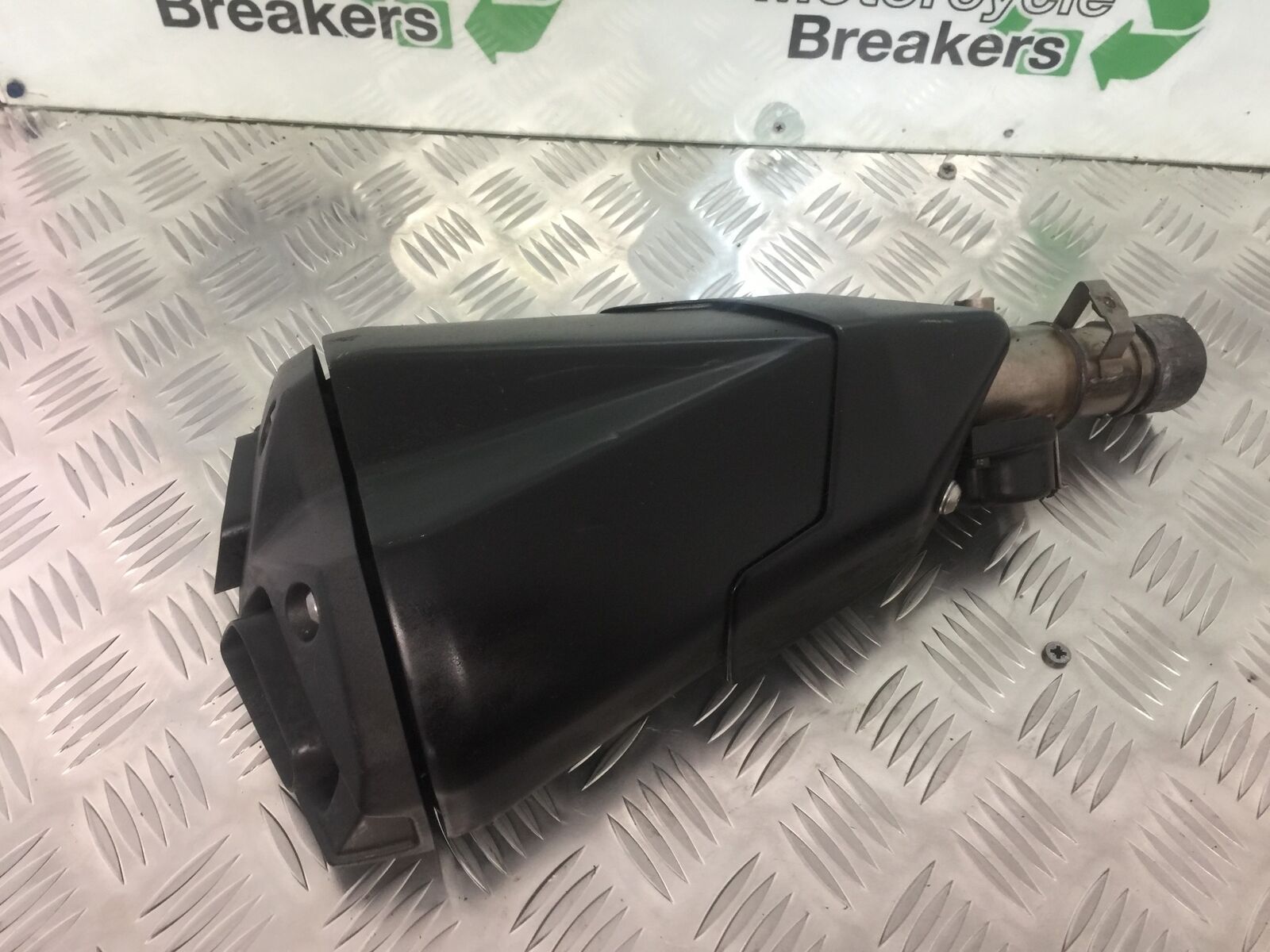 KAWASAKI Z1000 SX RIGHT SILENCER   YEAR 2011-13 (STOCK 911)