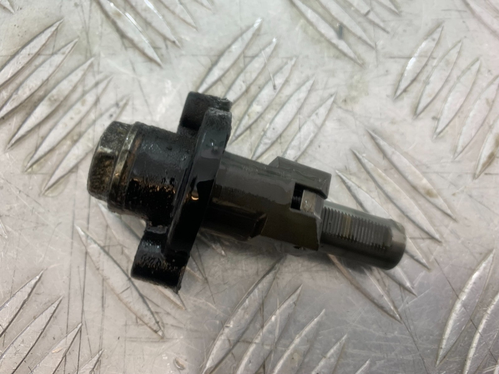 TRIUMPH 1050 SPRINT GT CAM CHAIN TENSIONER   YEAR 2010-2016 (CMB1250)