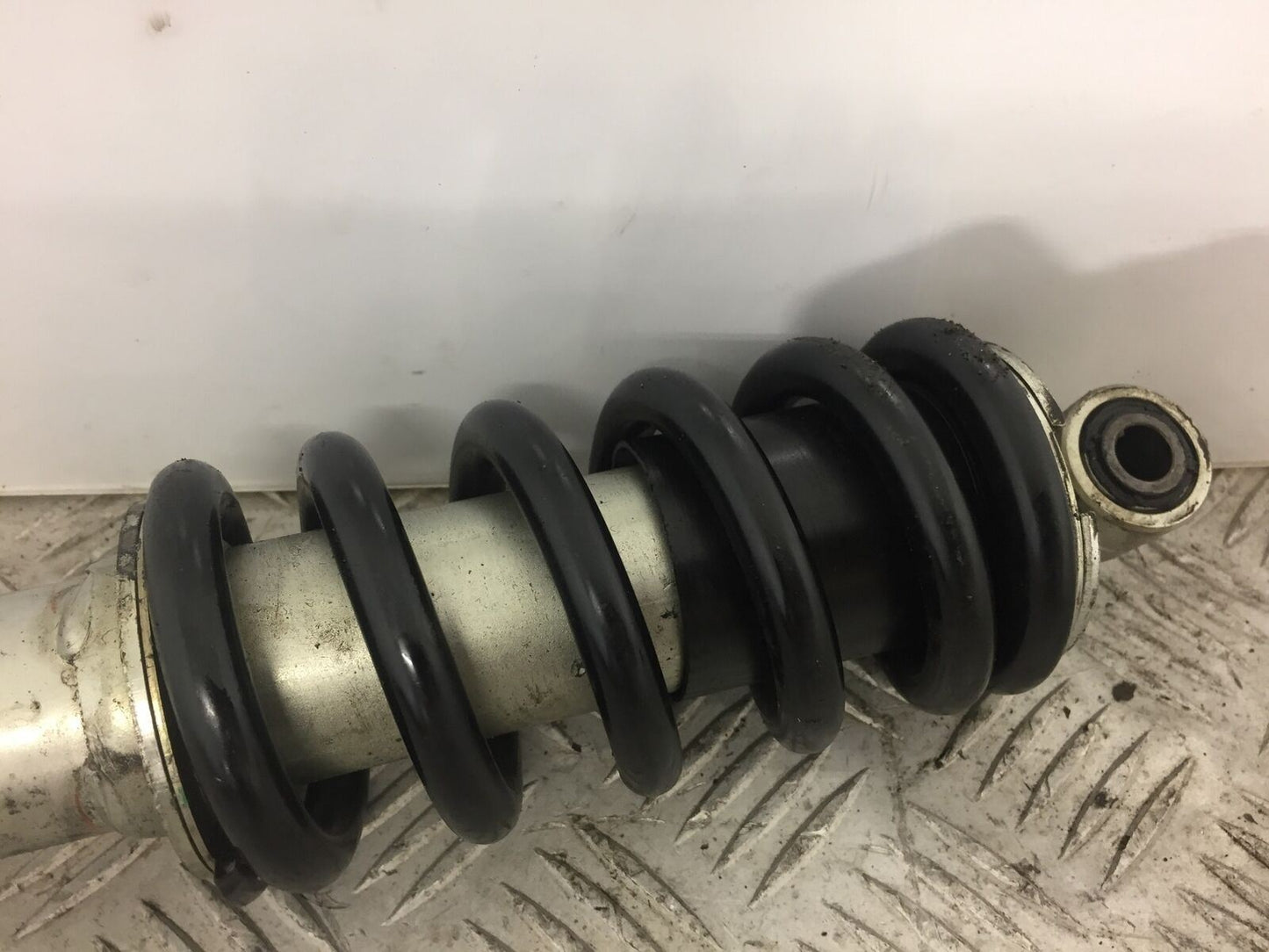 SUZUKI GSXR 125 GSX R125 REAR SHOCK  YEAR 2017
