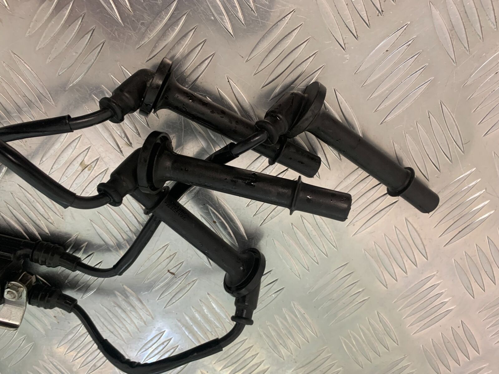 HONDA CBR650 R CBR 650R COILS AND CAPS   YEAR 2019-2020 (STOCK 952)
