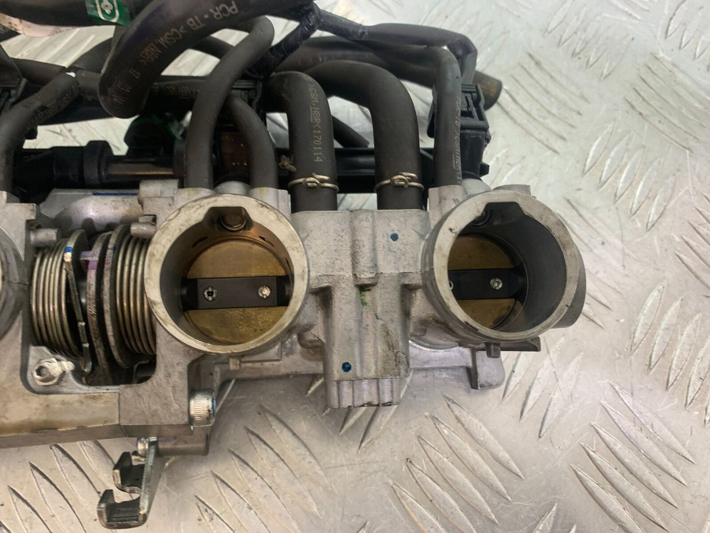 HONDA CB650 F CB 650 FA-H THROTTLE BODIES   YEAR 2017- 2019 (CMB1087)