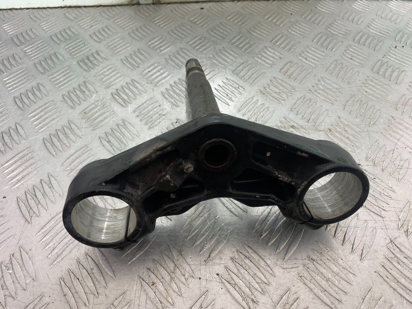 YAMAHA YZF-R125 YZF 125 BOTTOM YOKE YEAR 2019-2022 (CMB1263)