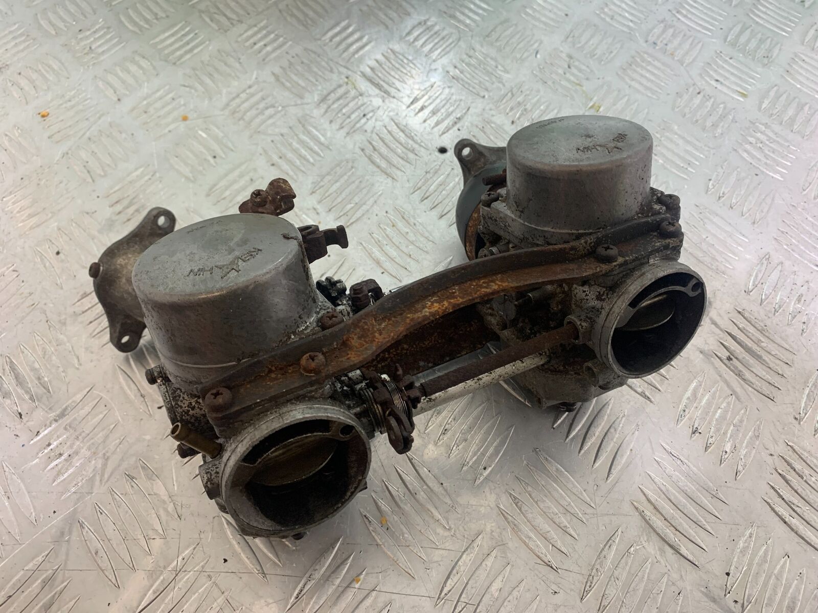HONDA CX500 CX 500 CARBS  YEAR 1980 (CMB1131)