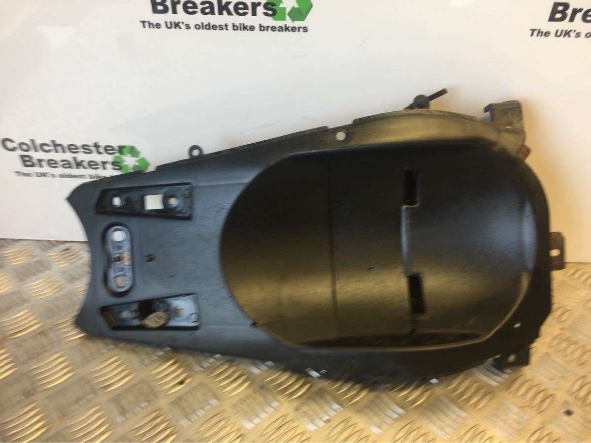 KAWASAKI ER6 ER 6 INNER REAR MUDGUARD YEAR 2008