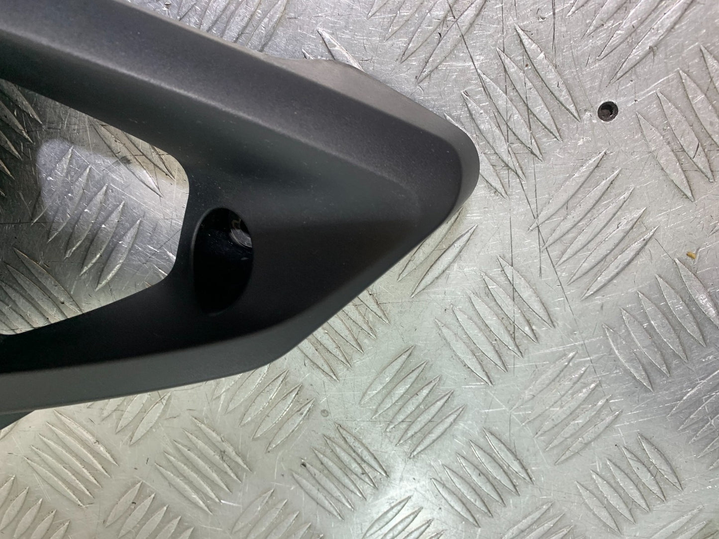 SUZUKI DL1000 V-STROM INFILL PANEL  YEAR 2014-2019 (CMB1325)