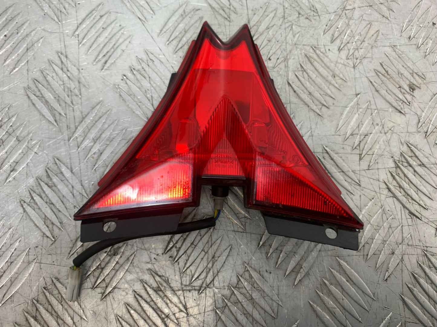 APRILIA TUONO 1000 V4R REAR LIGHT  YEAR 2011-13  (CMB1331)