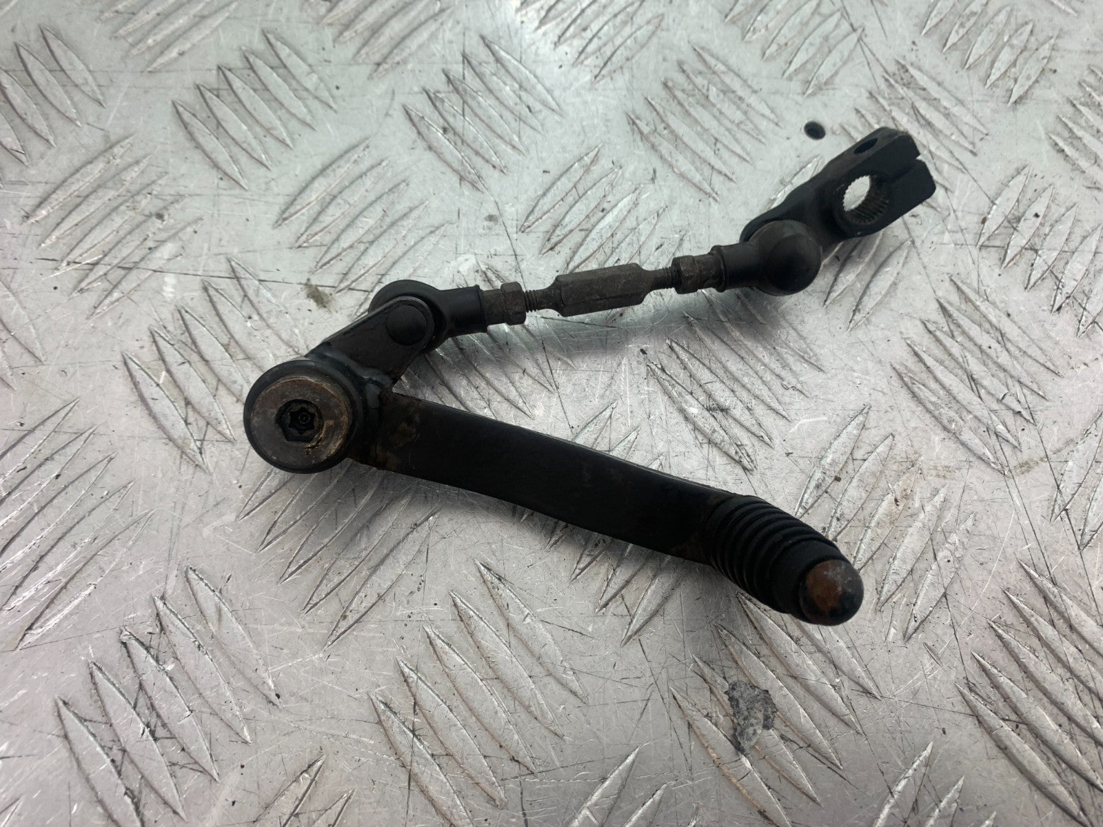 ROYAL ENFIELD HIMALAYAN 411 GEAR LEVER YEAR 2018-2023 (CMB1322)
