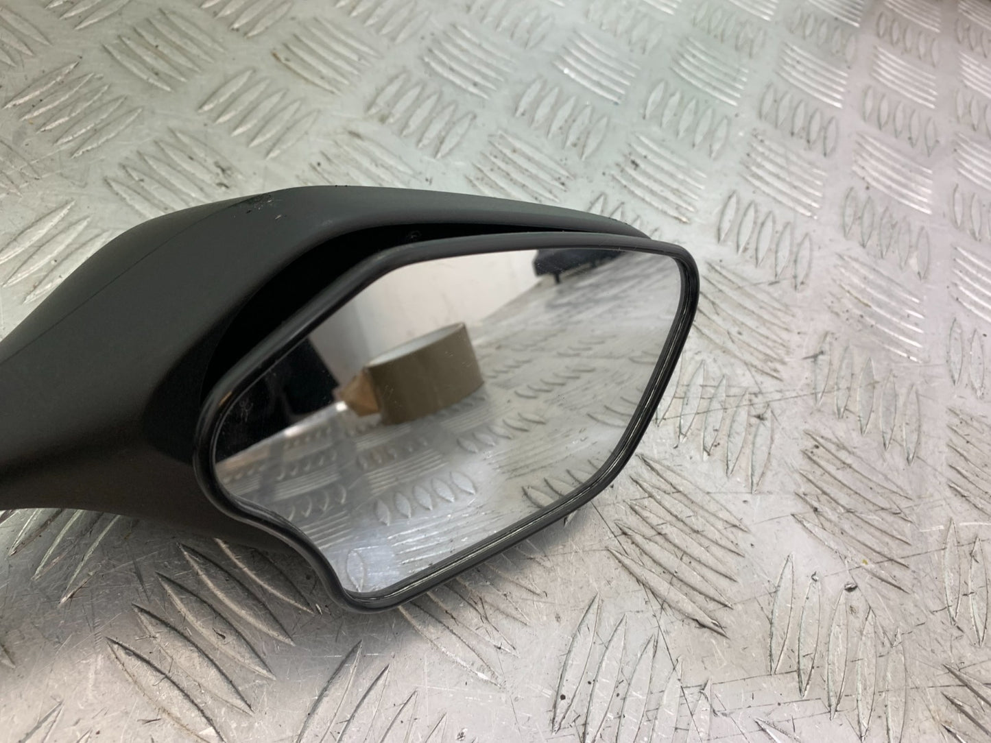 HONDA CBR1000 RR RIGHT MIRROR  YEAR  2008-2011 (CMB1330) GENUINE HONDA