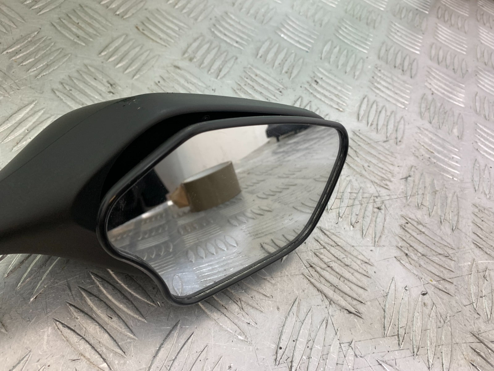 HONDA CBR1000 RR RIGHT MIRROR  YEAR  2008-2011 (CMB1330) GENUINE HONDA