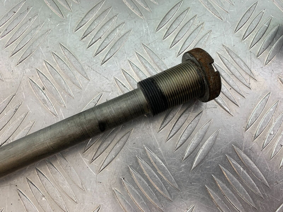 SUZUKI SV650 SV 650 SWINGARM SPINDLE YEAR 2003-2006 (CMB1024)