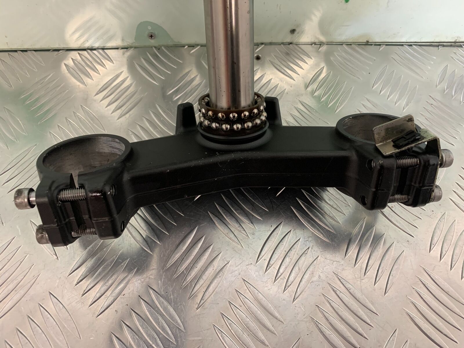 KAWASAKI Z1000 SX BOTTOM YOKE   YEAR 2011-16 (STOCK 942)