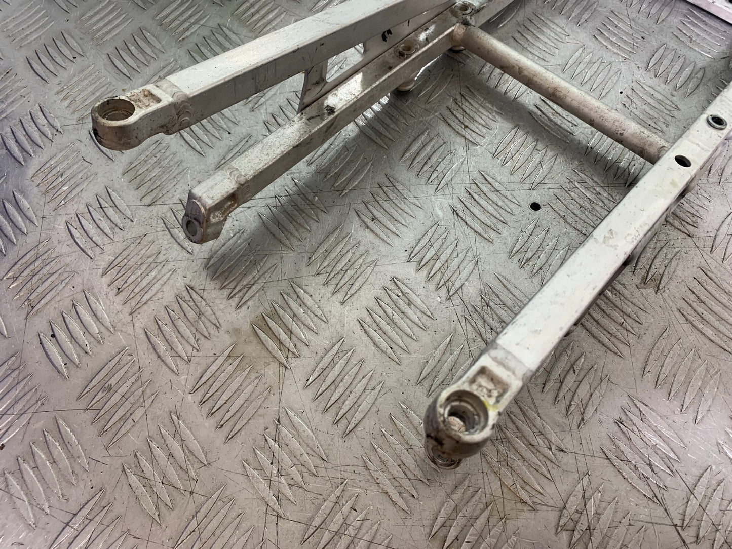 APRILIA RSV4 FACTORY REAR SUBFRAME   YEAR 2009-2012 (CMB1224)