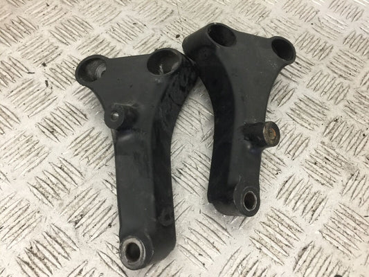 KAWASAKI ZZR1400 ZZR 1400 ENGINE BRACKETS  YEAR 2007-11(STOCK 893)