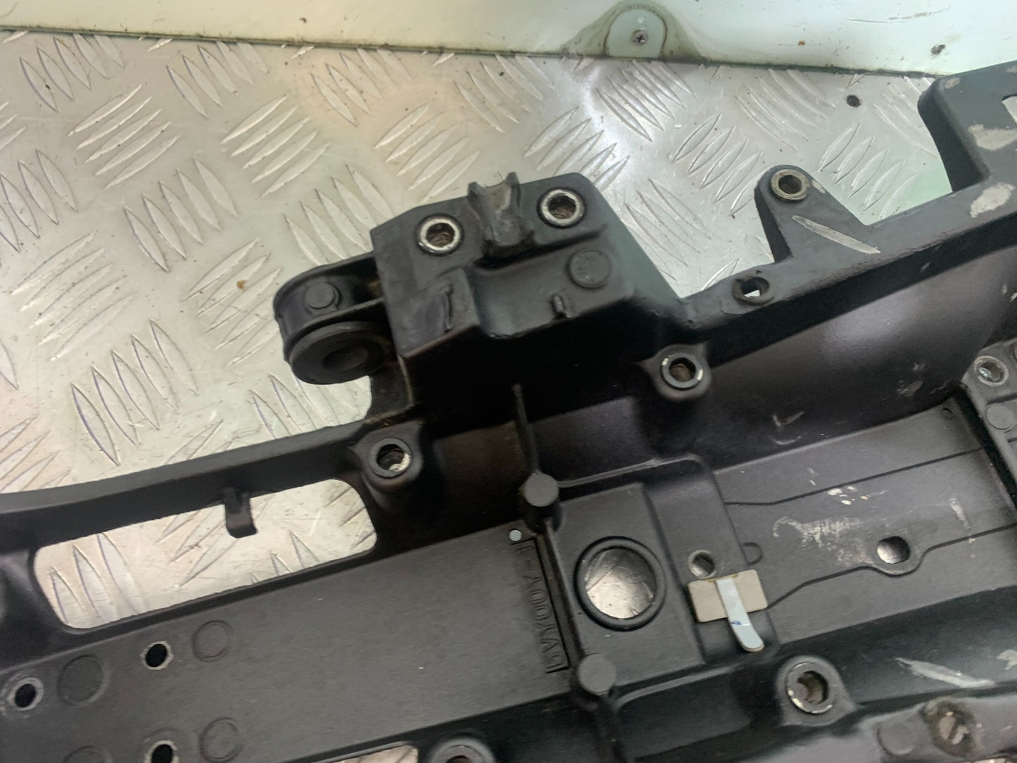 YAMAHA YZF R1 REAR SUBFRAME YEAR 2004-2006 (CMB1155)