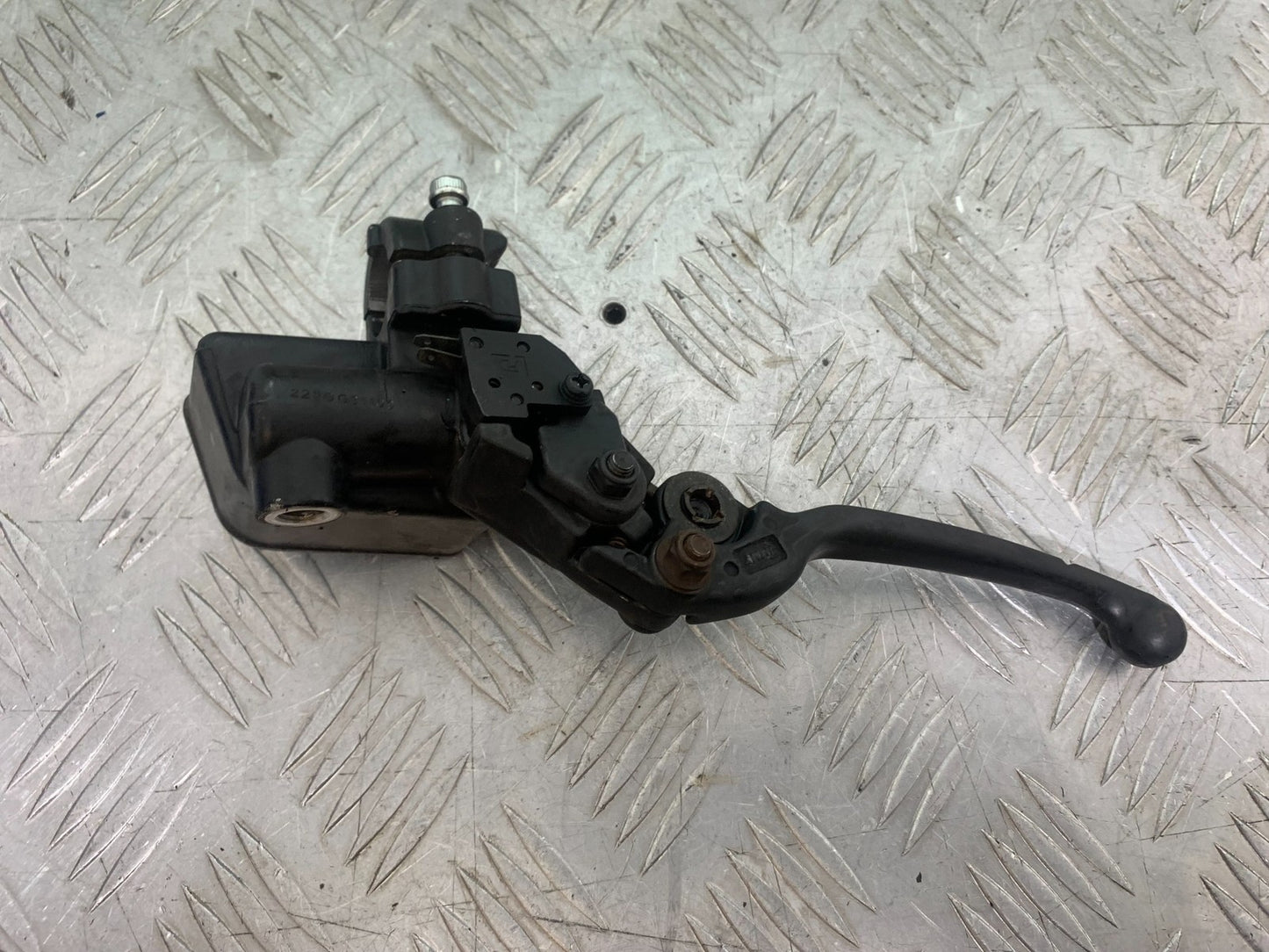BENELLI BN125 BN 125 FRONT MASTER CYLINDER   YEAR 2018-2021 (CMB1194)
