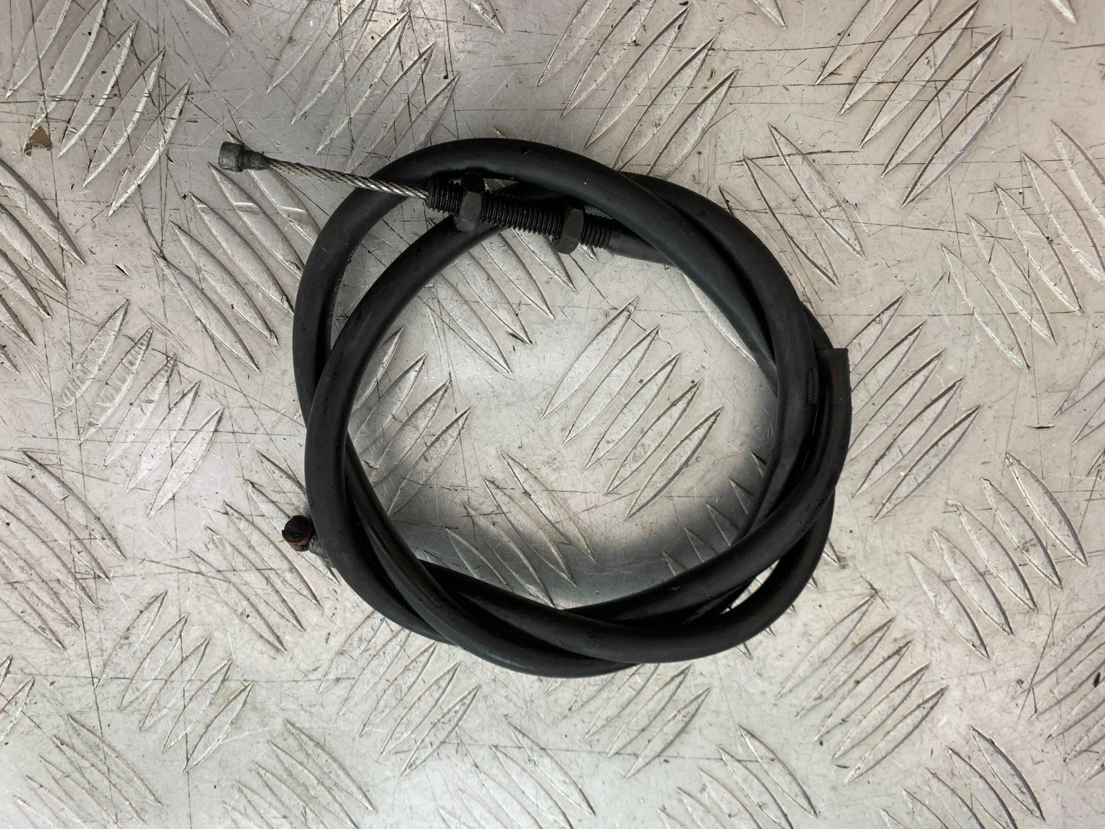 TRIUMPH SPEED TRIPLE R 1050 CLUTH CABLE 2009 (CMB1183)