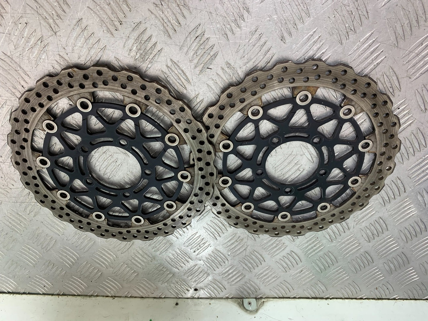 KAWASAKI ZX10R ZX10 R FRONT BRAKE DISCS    2008-2010 (CMB1301)