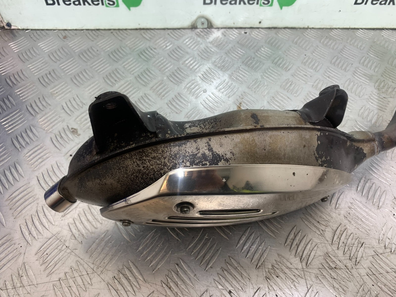 PIAGGIO VESPA GTS 125 EXHAUST YEAR 2009-2014  (CMB1261)