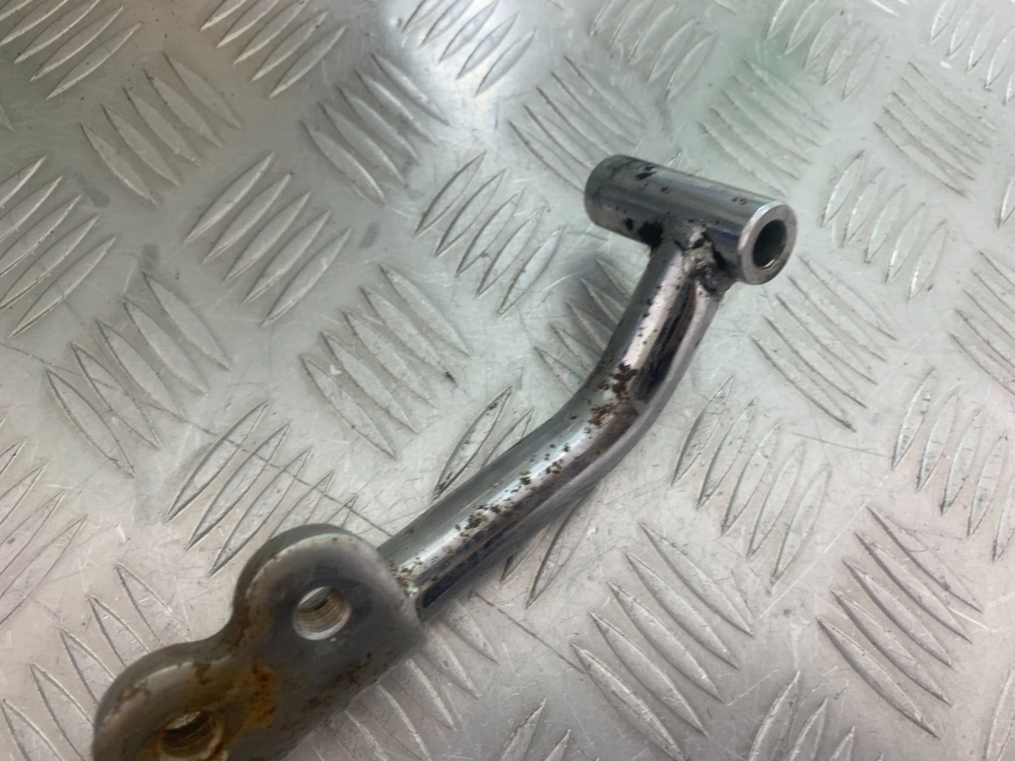 YAMAHA XV535 XV 535 VIRAGO LEFT HANGER  YEAR 1994-02 (CMB1139)