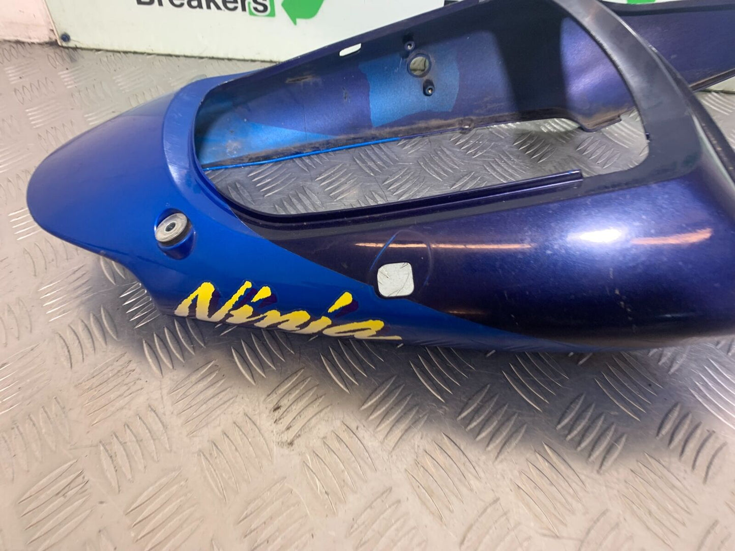 KAWASAKI ZX6R ZX6 J TAIL PIECE SEAT UNIT   YEAR 2000 (CMB1129)