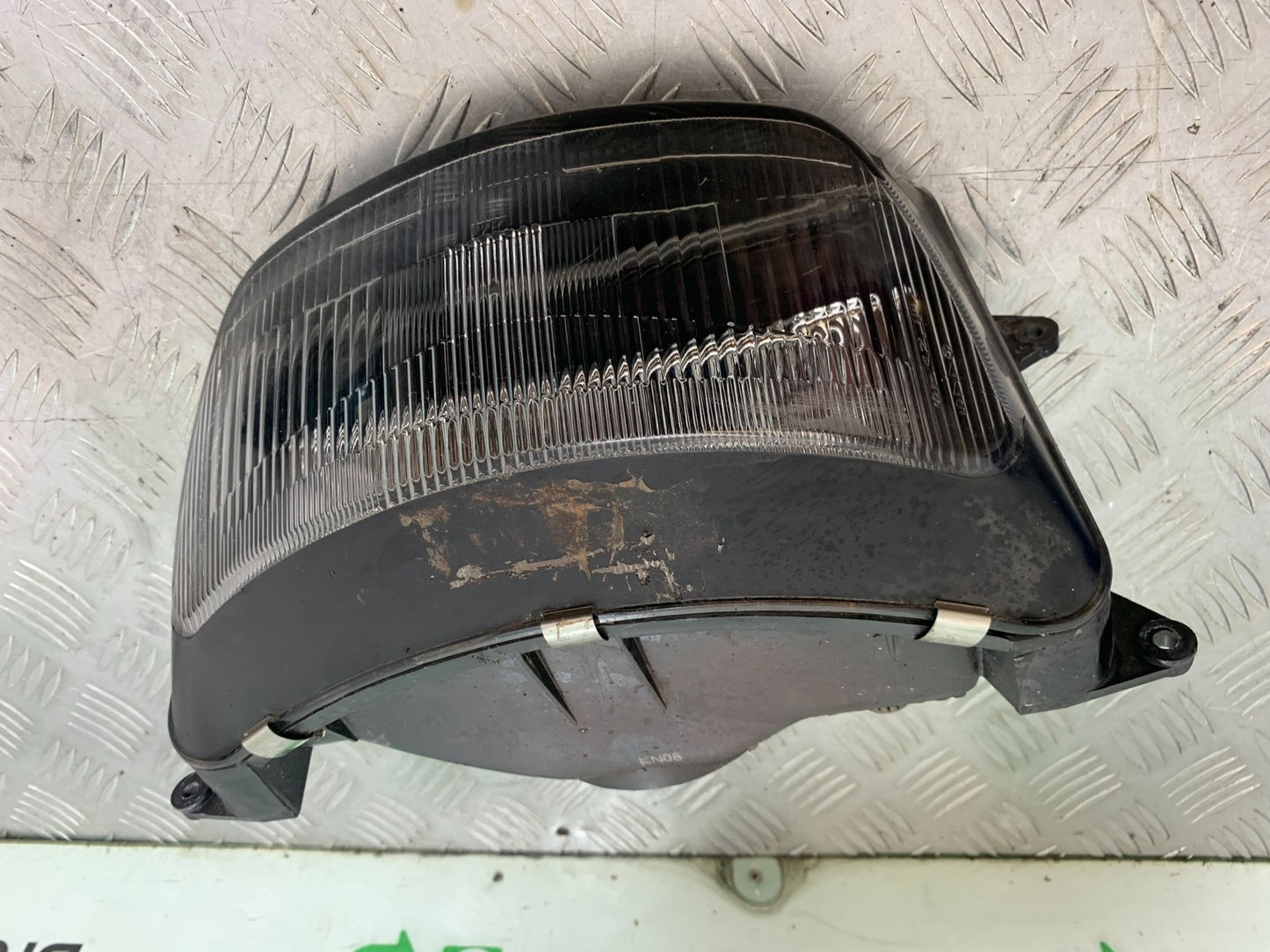 KAWASAKI ZZR1100 D HEADLIGHT    YEAR 1993-2001 (CMB1189)