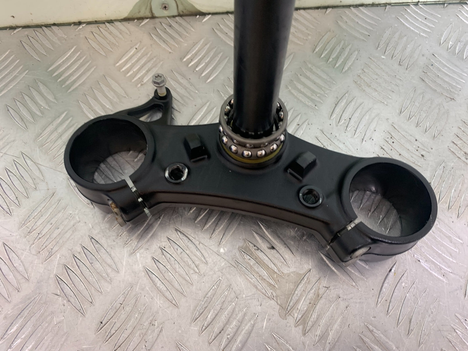 KTM 790 DUKE BOTTOM YOKE  YEAR 2018-2021  (CMB11150)