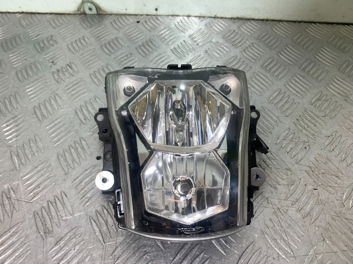 KAWASAKI ER6 N HEADLIGHT  YEAR 2012-2017 (CMB1324)