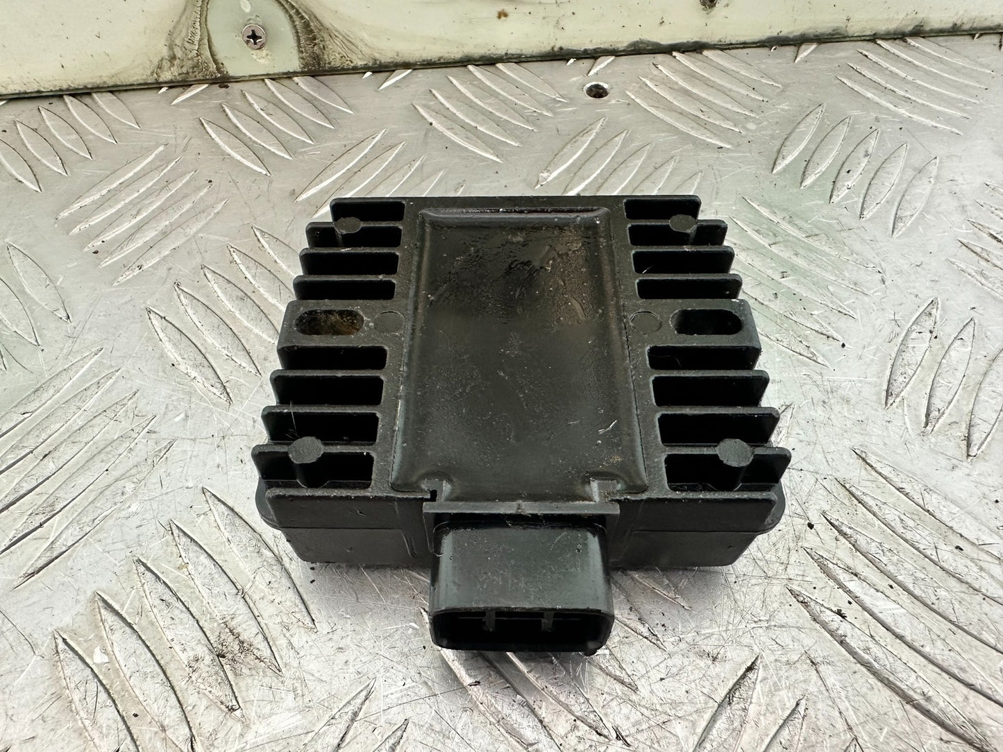 KAWASAKI ER6 F ER6F REGULATOR RECTIFIER YEAR 2005-2008 (CMB1178)