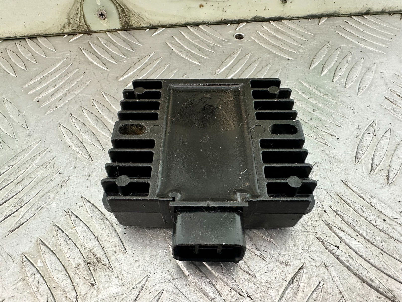 KAWASAKI ER6 F ER6F REGULATOR RECTIFIER YEAR 2005-2008 (CMB1178)