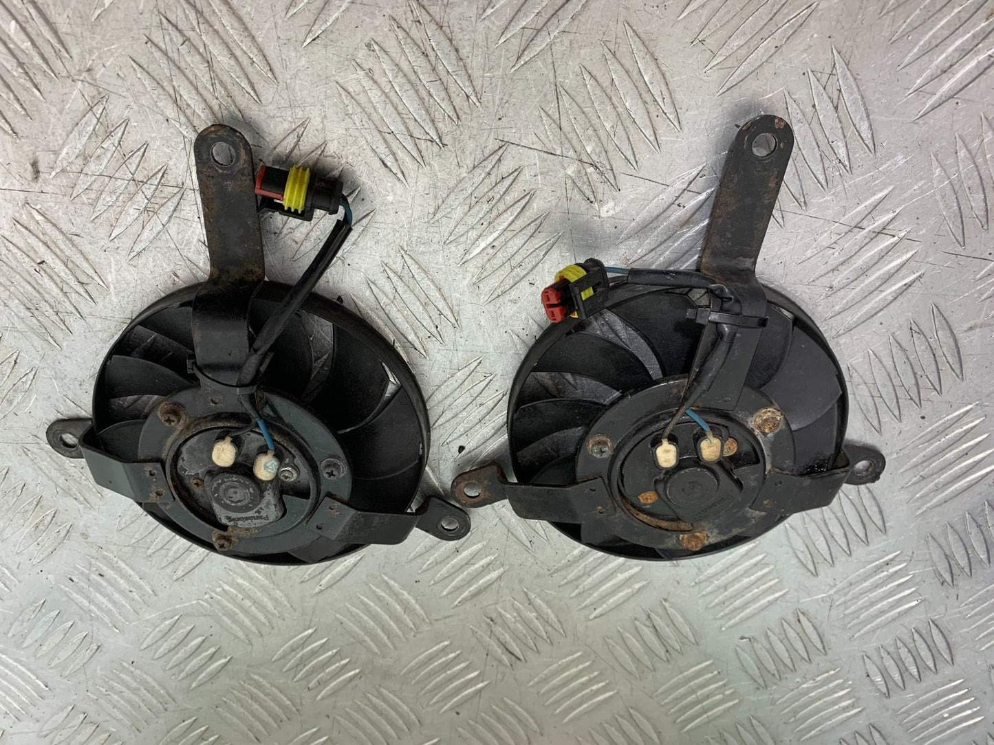 DUCATI 848 RADIATOR FANS   YEAR 2008-2010 (CMB1323)
