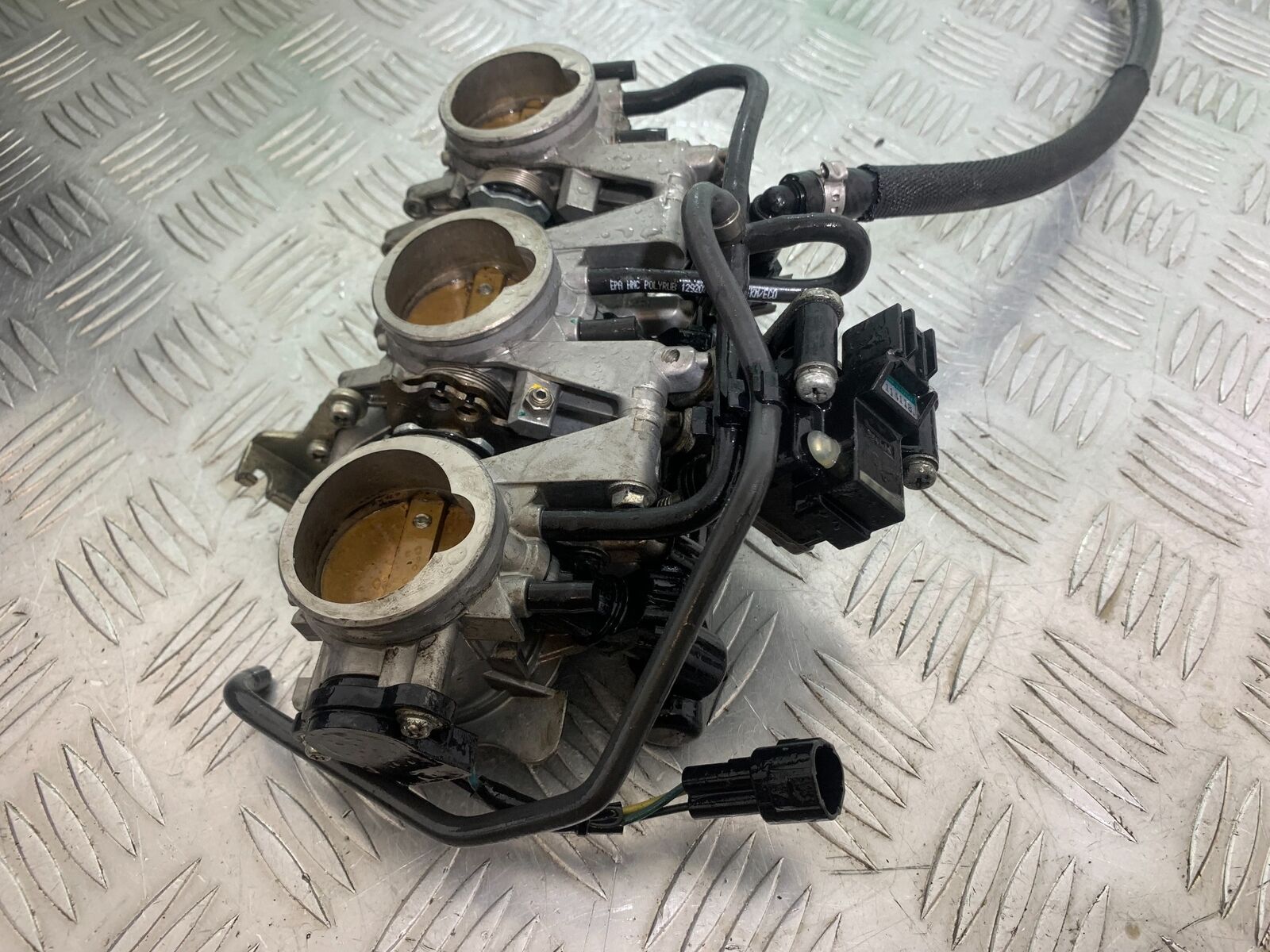 TRIUMPH TIGER 800 THROTTLE BODIES YEAR 2011-2014 (CMB1113)