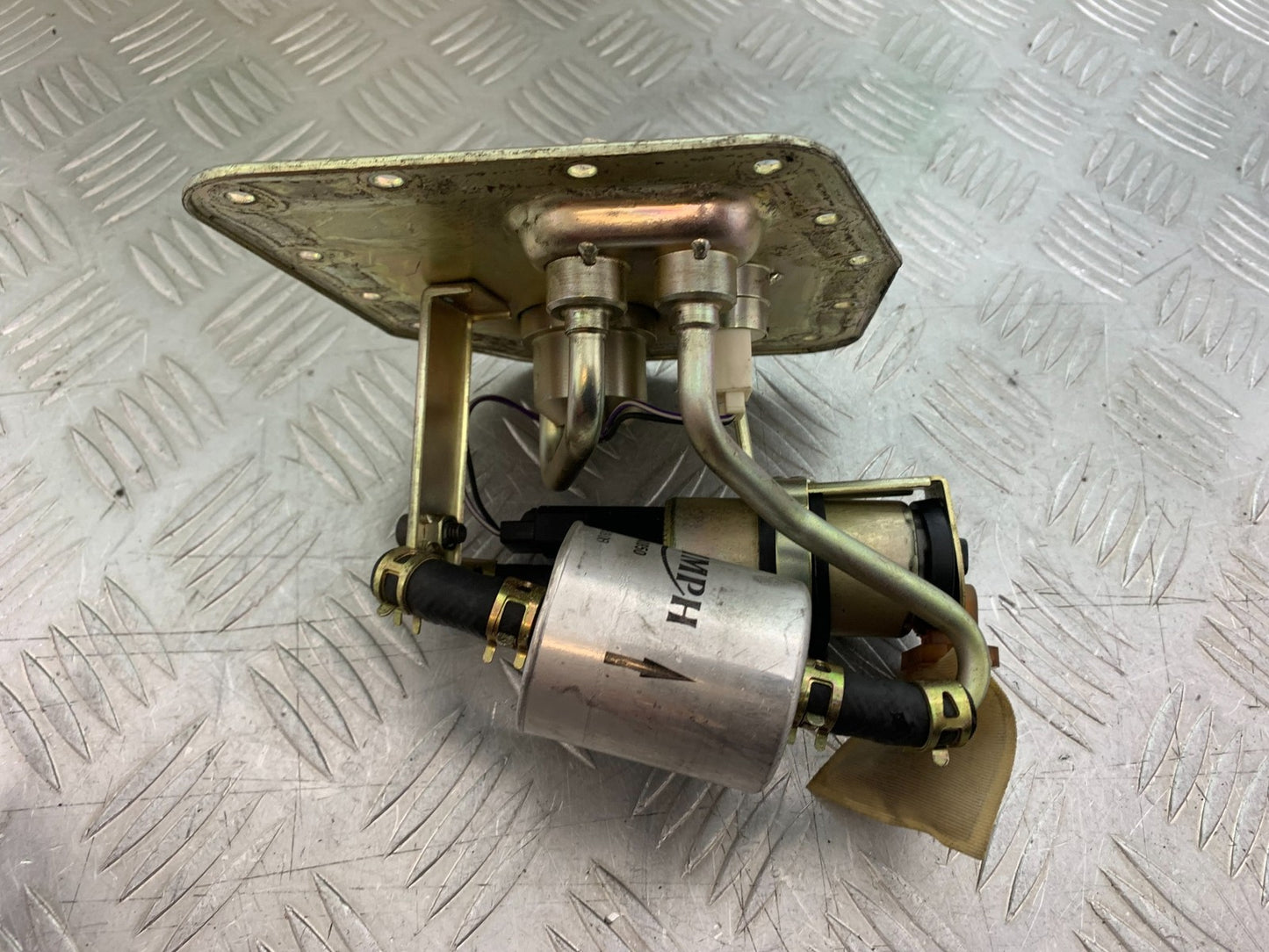 TRIUMPH 955i SPRINT ST PETROL PUMP   YEAR 1999-04 (CMB1230)