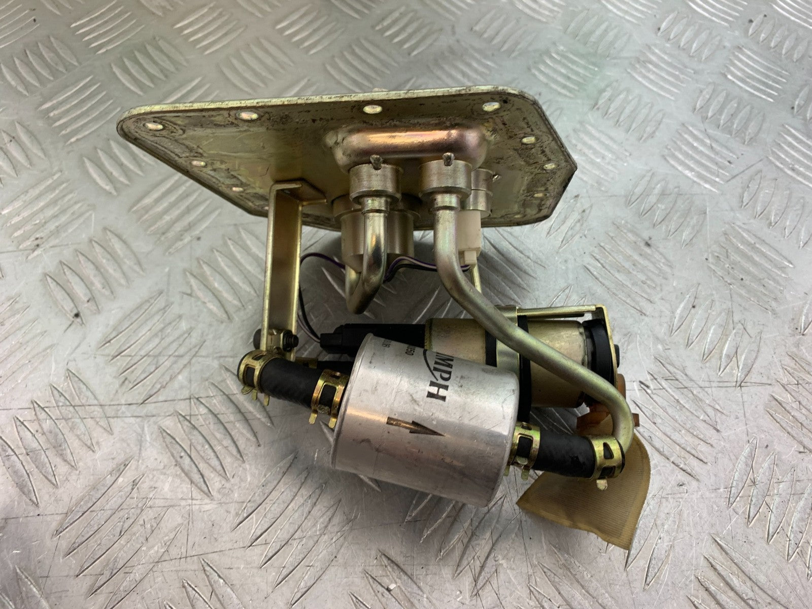 TRIUMPH 955i SPRINT ST PETROL PUMP   YEAR 1999-04 (CMB1230)