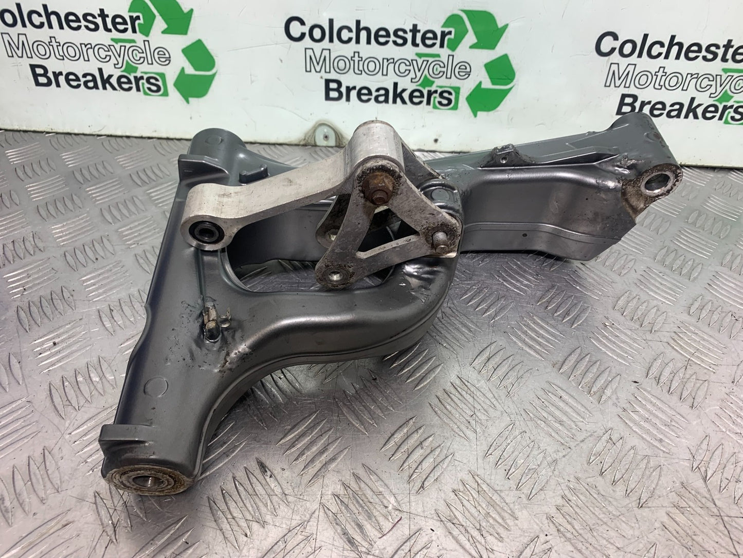 BMW K1300 S K 1300 S SWINGARM  YEAR 2009-16 (CMB1216)