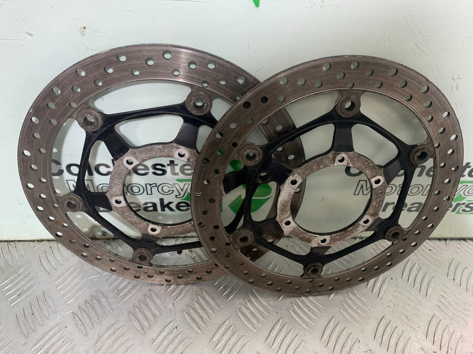 HONDA CBR1000 rr FIREBLADE FRONT BRAKE DISCS  2012-2016 (CMB1280)