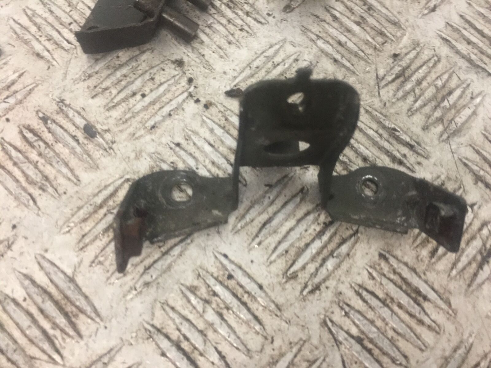 YAMAHA YZF1000 YZF 1000 THUNDERACE BRACKETS   YEAR 1996 (STOCK  777)